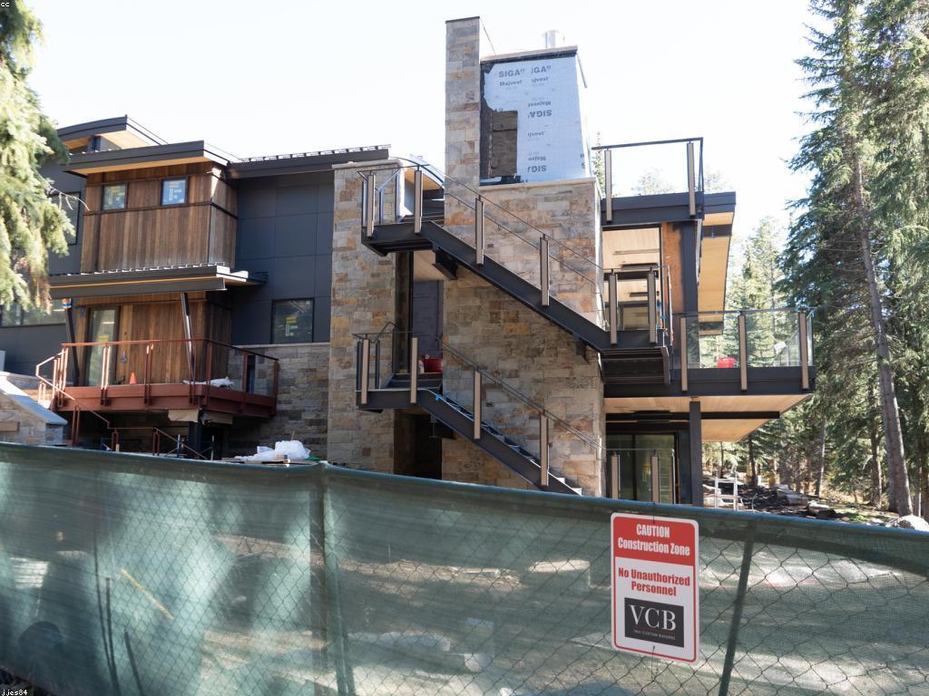 ព័ត៍មានថ្មី: ការអភិវឌ្ឍន៍និងអនាគត